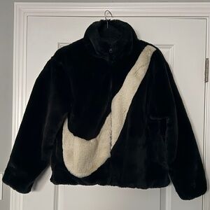 Nike Womens Oversized Swoosh Logo Jacket